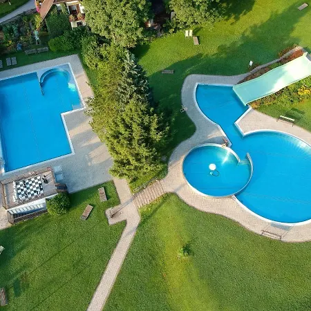 Draucamping By Interhome * Sachsenburg